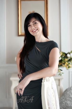 163381 - Irina Age: 55 - Ukraine