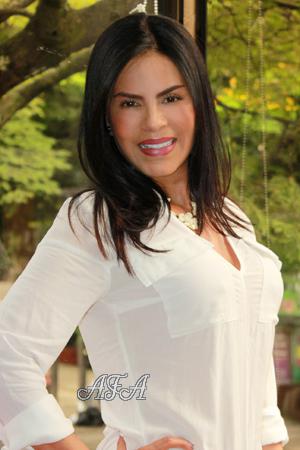 168997 - Marietta Age: 58 - Colombia