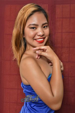 173863 - Jinky Age: 26 - Philippines