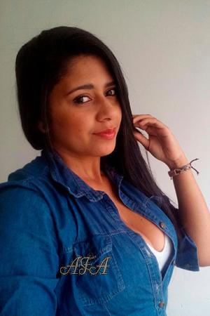 174485 - Lorena Age: 34 - Colombia