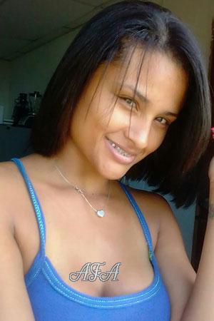 181814 - Miriam Age: 36 - Colombia