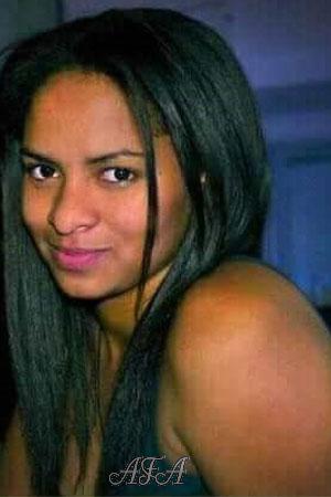 182647 - Leidy Age: 31 - Colombia
