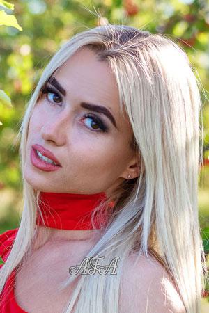 183517 - Yaroslava Age: 39 - Ukraine