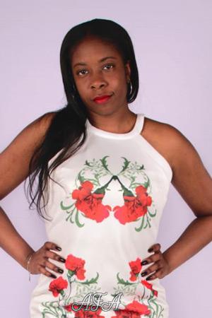 184312 - Yessica Age: 39 - Colombia