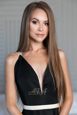 190220 - Diana Age: 27 - Ukraine