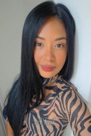 191144 - Escarle Age: 34 - Colombia