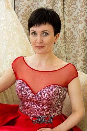 191890 - Elena Age: 49 - Russia