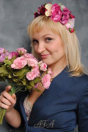192735 - Elena Age: 42 - Ukraine
