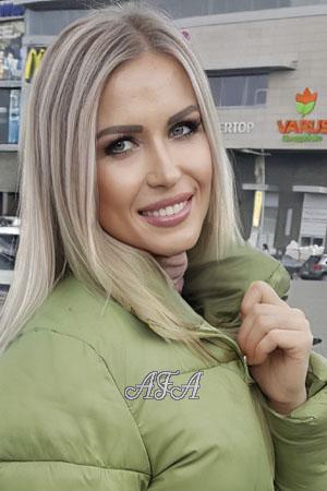 192850 - Lyudmila Age: 37 - Ukraine