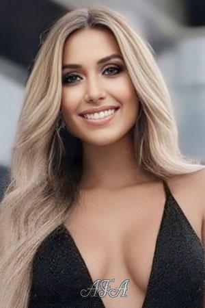 195084 - Larisa Age: 39 - Ukraine