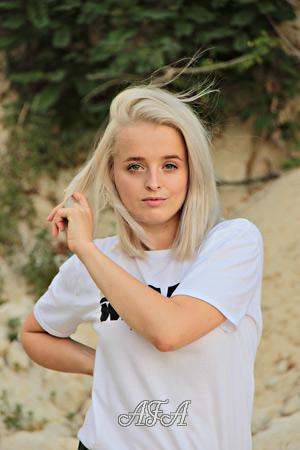 195585 - Tatiana Age: 33 - Ukraine