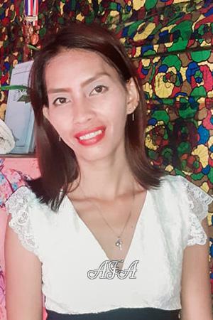 198942 - Jeanette Age: 32 - Philippines