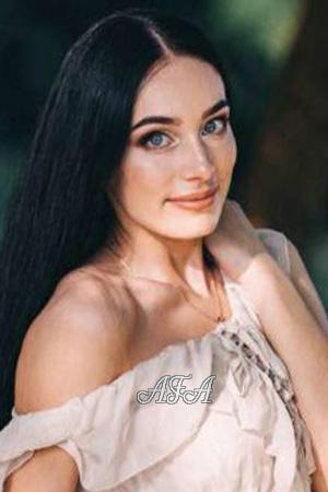 199700 - Aleksandra Age: 32 - Ukraine