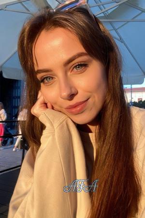 204112 - Anastasia Age: 28 - Ukraine