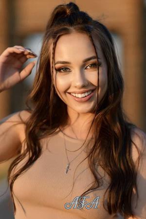 204845 - Alina Age: 24 - Russia