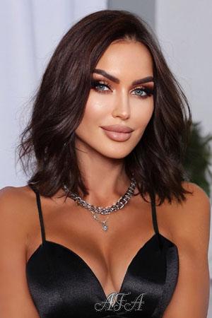 204884 - Yuliya Age: 51 - Ukraine