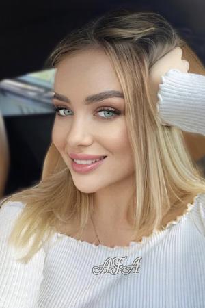 206568 - Oksana Age: 27 - Ukraine