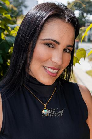 206847 - Deysi Age: 40 - Colombia