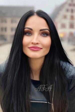 207591 - Nelya Age: 39 - Ukraine