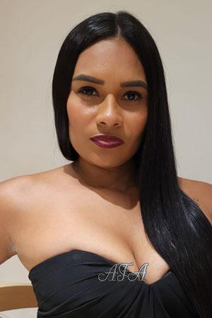 208149 - Wendy Age: 34 - Colombia