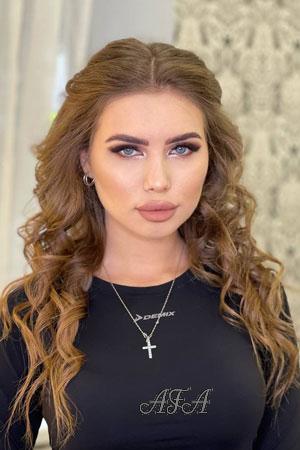 208774 - Julia Age: 26 - Russia