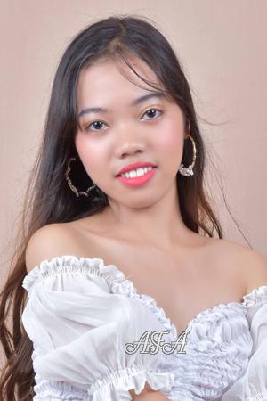 209677 - Jennifer Age: 20 - Philippines