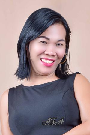 210462 - Rosalinda Age: 38 - Philippines