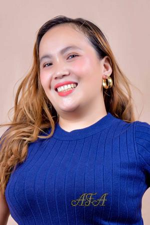 210758 - Junalyn Age: 34 - Philippines