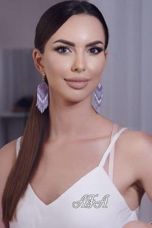 211518 - Maryna Age: 32 - Spain