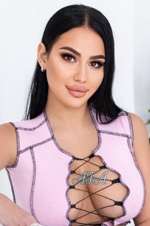 211894 - Diana Age: 23 - Ukraine