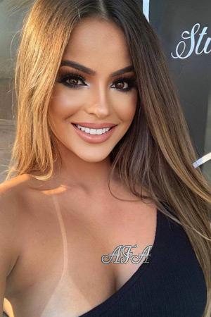 212214 - Stephanie Age: 30 - Brazil