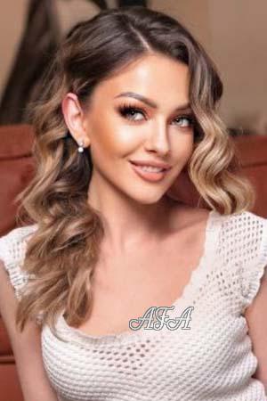 212837 - Julia Age: 38 - Ukraine