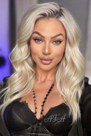 213114 - Anna Age: 37 - Ukraine