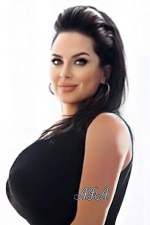 213927 - Daria Age: 46 - Ukraine