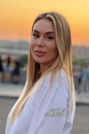 215994 - Iryna Age: 38 - Ukraine