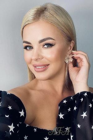 Ladies of Mogilev-Podolsky