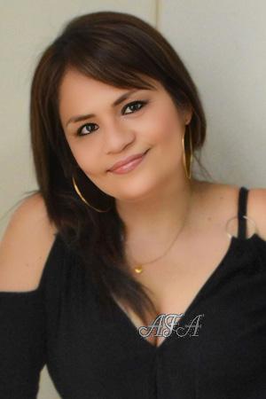 220045 - Claudia Age: 51 - Peru