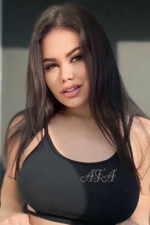 222423 - Maryna Age: 23 - Ukraine