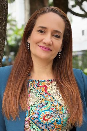 223210 - Yenny Age: 46 - Colombia