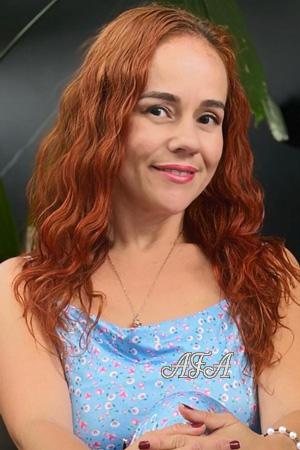 223215 - Juliana Age: 39 - Colombia