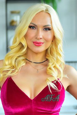 223270 - Ekaterina Age: 39 - Ukraine