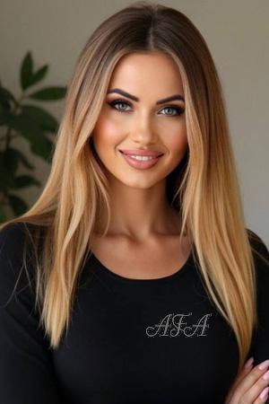 223496 - Veronika Age: 35 - Ukraine