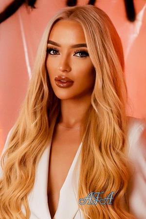 223698 - Polina Age: 26 - Ukraine