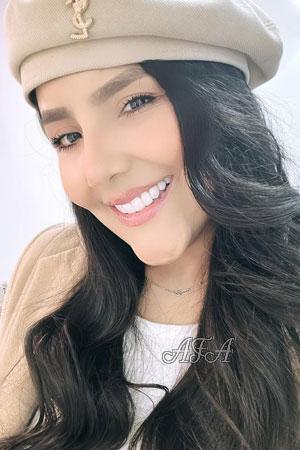 223837 - Julieth Age: 32 - Colombia