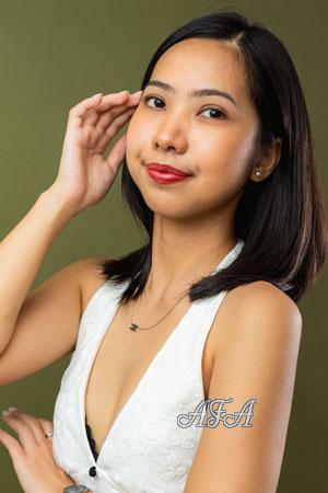 223908 - Natcha Age: 29 - Thailand