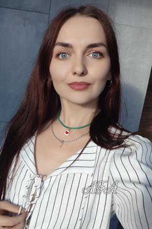 224044 - Evgeniya Age: 36 - Ukraine