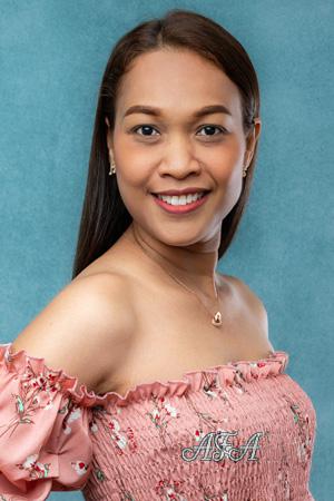 224184 - Kannika Age: 43 - Thailand
