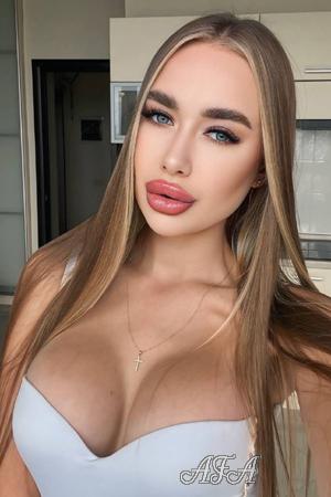 224422 - Valeriia Age: 22 - Ukraine