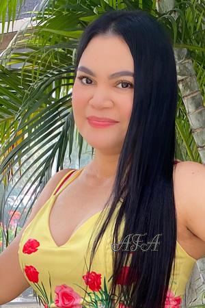 224514 - Kelys Age: 37 - Colombia