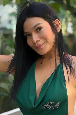 224702 - Katherine Age: 30 - Colombia